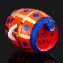 Штоф "Петровская" (Russian vodka) для Московского ликеро-водочного завода, художник П.В. Леонов, фарфор, крытье, роспись, золочение, Дулевский фарфоровый завод (Дулёво), СССР, 1960-1970 гг.