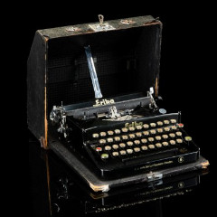 Машинка печатная "Erika 5" в оригинальном кофре, металл, фанера, искусственная кожа, Seidel & Naumann, Веймарская республика, 1927-1933 гг.