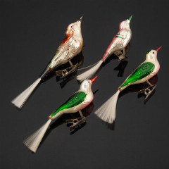 Набор из черырех елочных игрушек в виде птичек, стекло, роспись, металл, Германия, 1920-1950 гг.