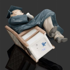 Статуэтка "Юноша выпускник", фарфор, Lladro, Испания, 1990-2000 гг.