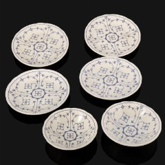 Набор обеденный на 4 персоны (4 обеденных тарелки и 2 салатника), English Ironstone Tableware (EIT), фаянс, Великобритания, 1950-1970 гг.