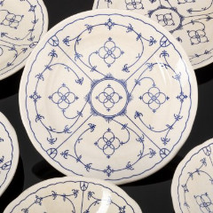 Набор обеденный на 4 персоны (4 обеденных тарелки и 2 салатника), English Ironstone Tableware (EIT), фаянс, Великобритания, 1950-1970 гг.