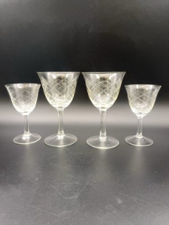 Набор из 4 бокалов разного размера, стекло, алмазная грань, СССР, 1960-1980 гг.