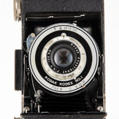 Фотоаппарат "Kodak Junior Six-20" (III Series), металл, пластик, стекло, кожа, Kodak, США, 1940-1948 гг.