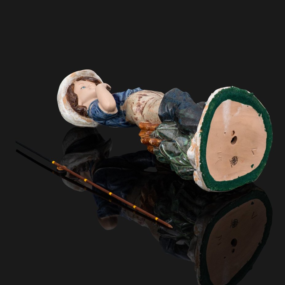 Статуэтка "Мальчик-рыбак с удочкой", мануфактура Porcelana Artistica Levantina (PAL)