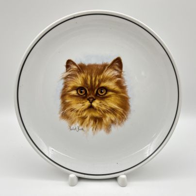 Тарелка настенная "Рыжий кот" по мотивам работы Derick Bown, фарфор, деколь, Дмитровский фарфоровый завод (ДФЗ Вербилки), СССР, 1965-1991 гг.