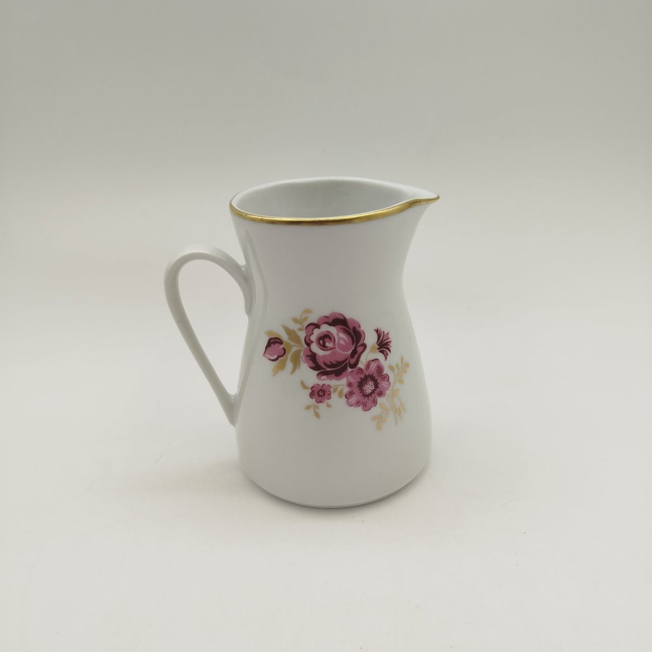 Молочник с цветочным декором, фарфор, деколь, золочение, Freiberger Porzellan, ГДР, 1970-1990 гг.