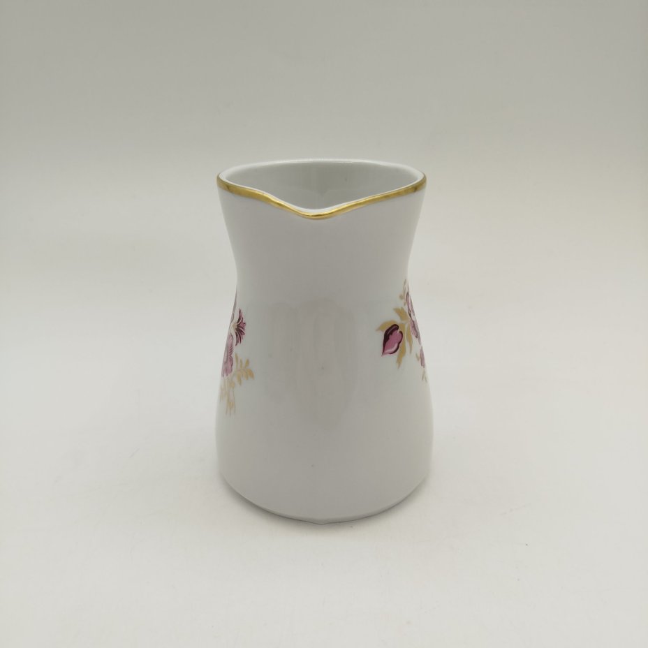Молочник с цветочным декором, фарфор, деколь, золочение, Freiberger Porzellan, ГДР, 1970-1990 гг.