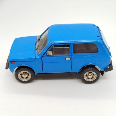 Модель автомобиля "Lada 2121" (Нива)