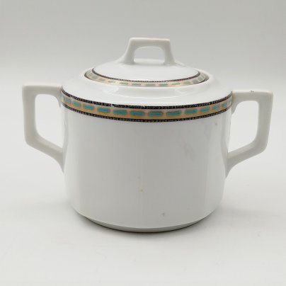 Сахарница с граненым туловом