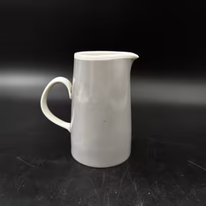 Молочник лаконичной формы, Lichte Porzellan (Лихте)