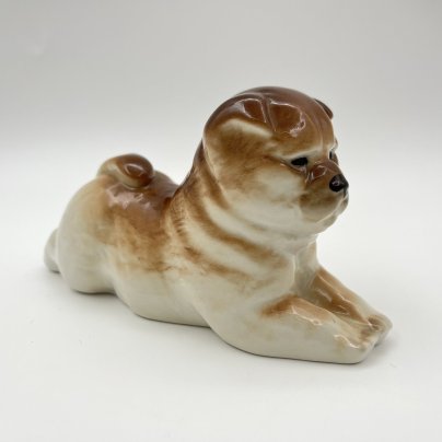 Статуэтка "Чау-чау", скульптор П.П. Веселов, фарфор, аэрография, Ленинградский фарфоровый завод (ЛФЗ), СССР, 1970-1990 гг.