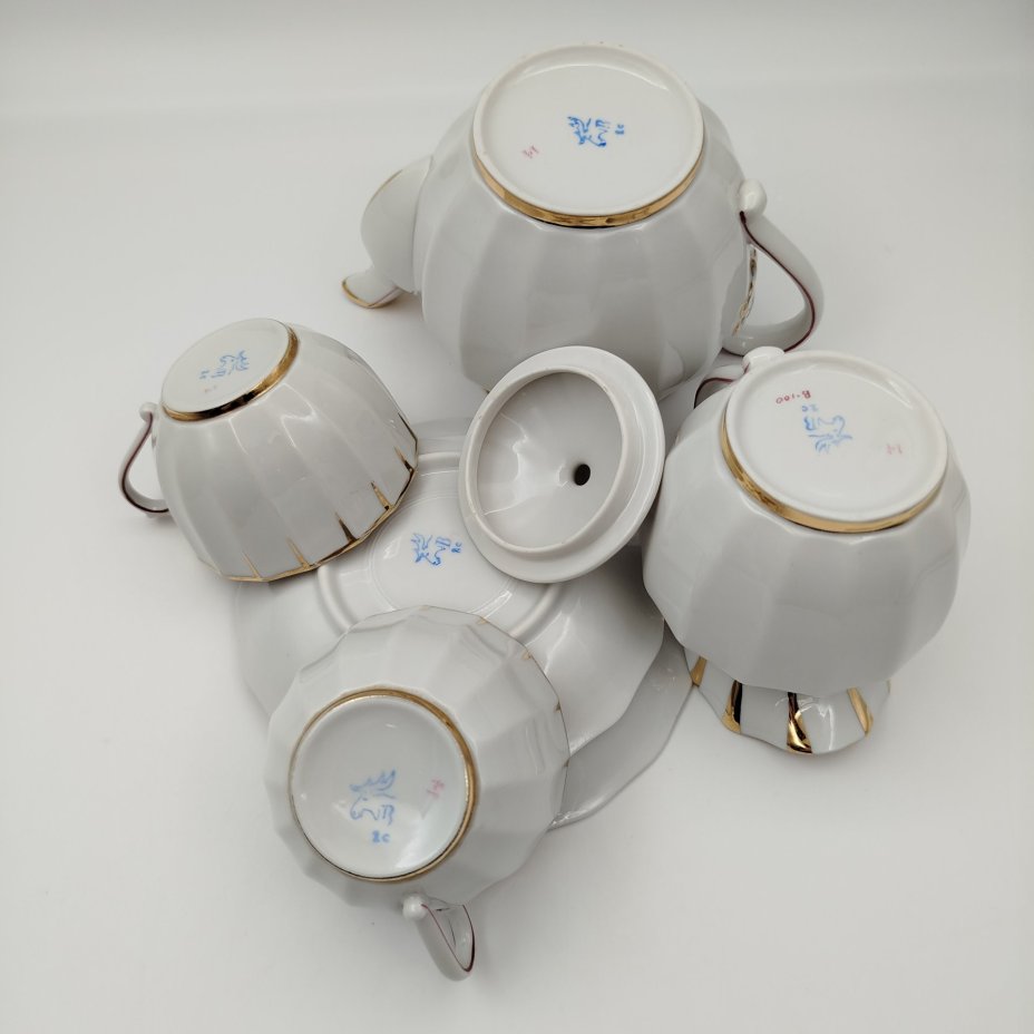 Сервиз чайный "Золотая лента" на 2 персоны (6 предметов), фарфор, золочение, Дмитровский фарфоровый завод (ДФЗ Вербилки), СССР, 1965-1991 гг.