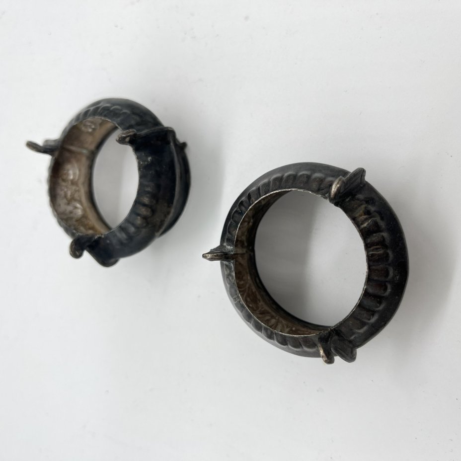 Набор из 2 солонок с растительным декором (нет стеклянного вкладыша)