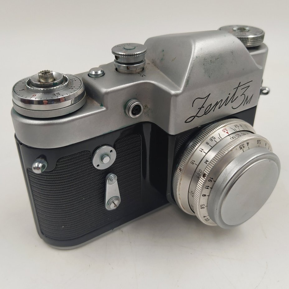 Фотоаппарат "Зенит 3М" с объективом "Индустар-50" в кофре, металл, стекло, пластик, кожа, Красногорский механический завод (КМЗ), СССР, 1964 г.
