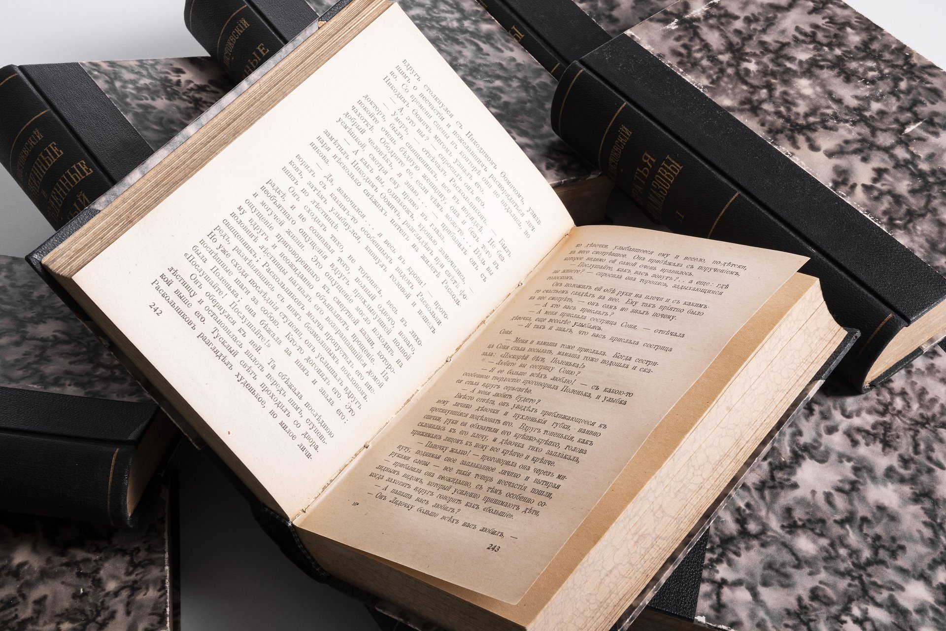 Достоевский Ф.М. в 9 книгах, бумага, печать, Издательство И.П. Ладыжникова, Берлин, 1919-1922 гг.