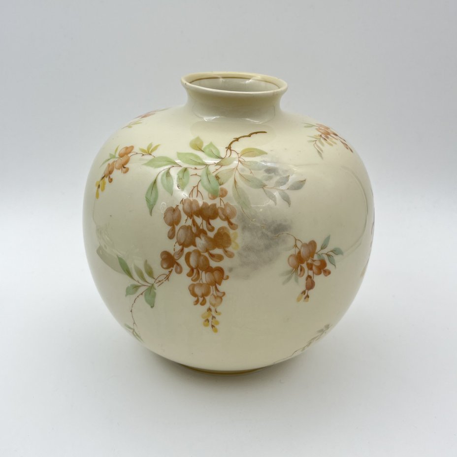Ваза круглой формы, украшенная растительным декором, фарфор, деколь, Sorau Carstens Porzellan, Германия, 1925-1945 гг.