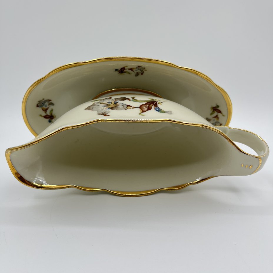 Соусник с цветочным декором на поддоне, Kjøbenhavns Porcellains Maleri (KPM)