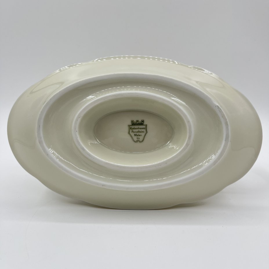 Соусник с цветочным декором на поддоне, Kjøbenhavns Porcellains Maleri (KPM)