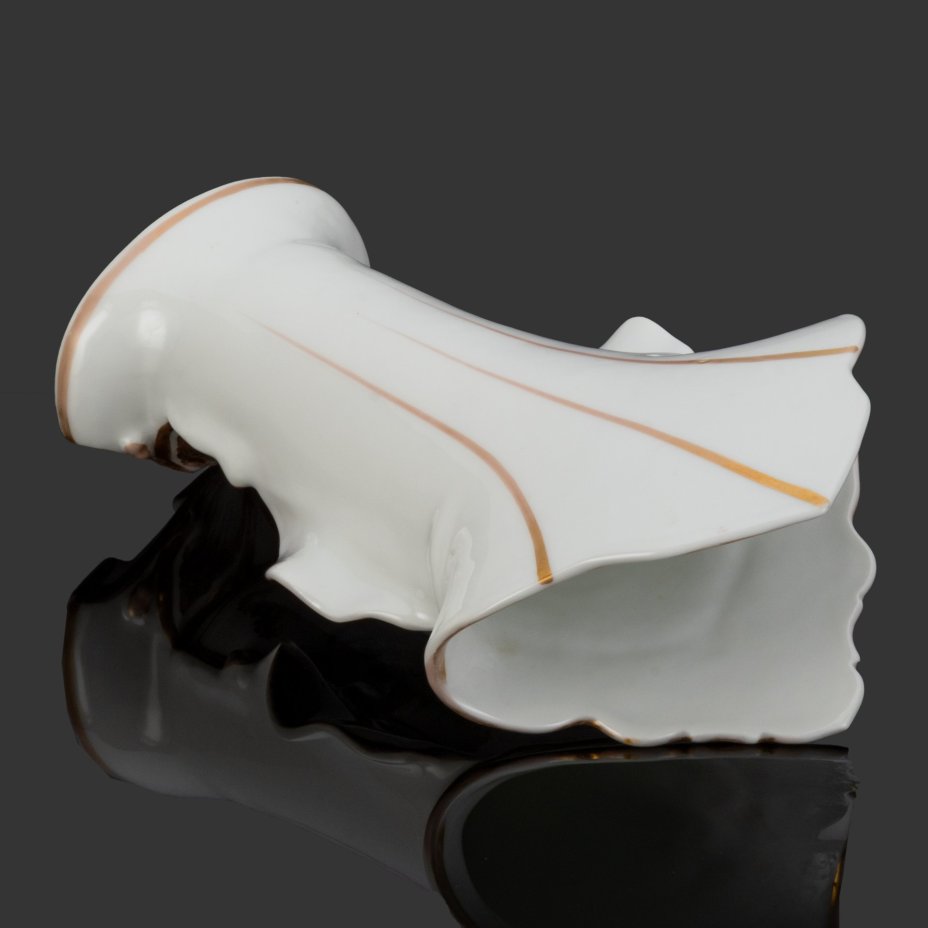 Ваза с цветочным декором, (J.B. Pommier)