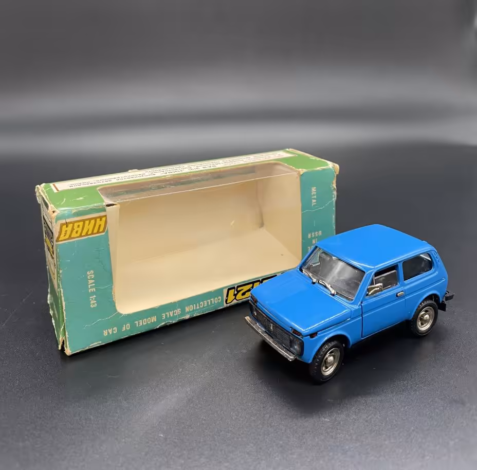 Модель автомобиля "Lada 2121" (Нива)