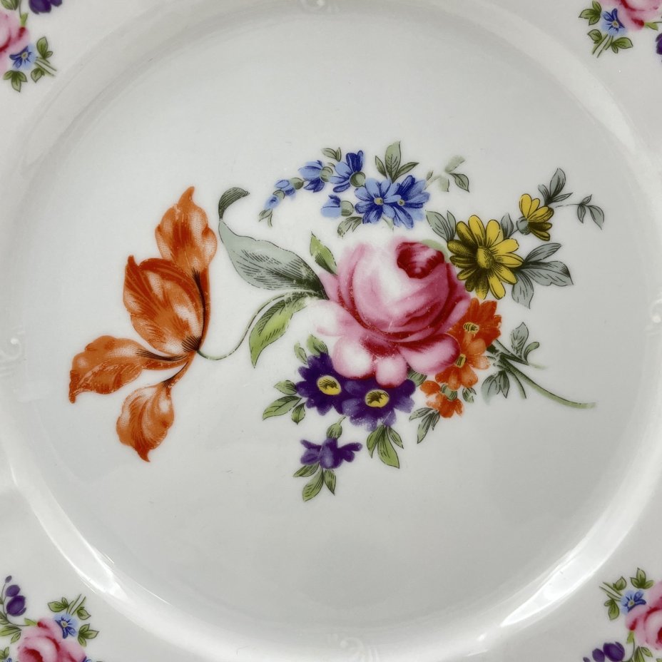 Набор из 3-х обеденных тарелок "Мейсенский букет", фарфор, деколь, золочение, Bernadotte, Чехия, 1991-2000 гг.