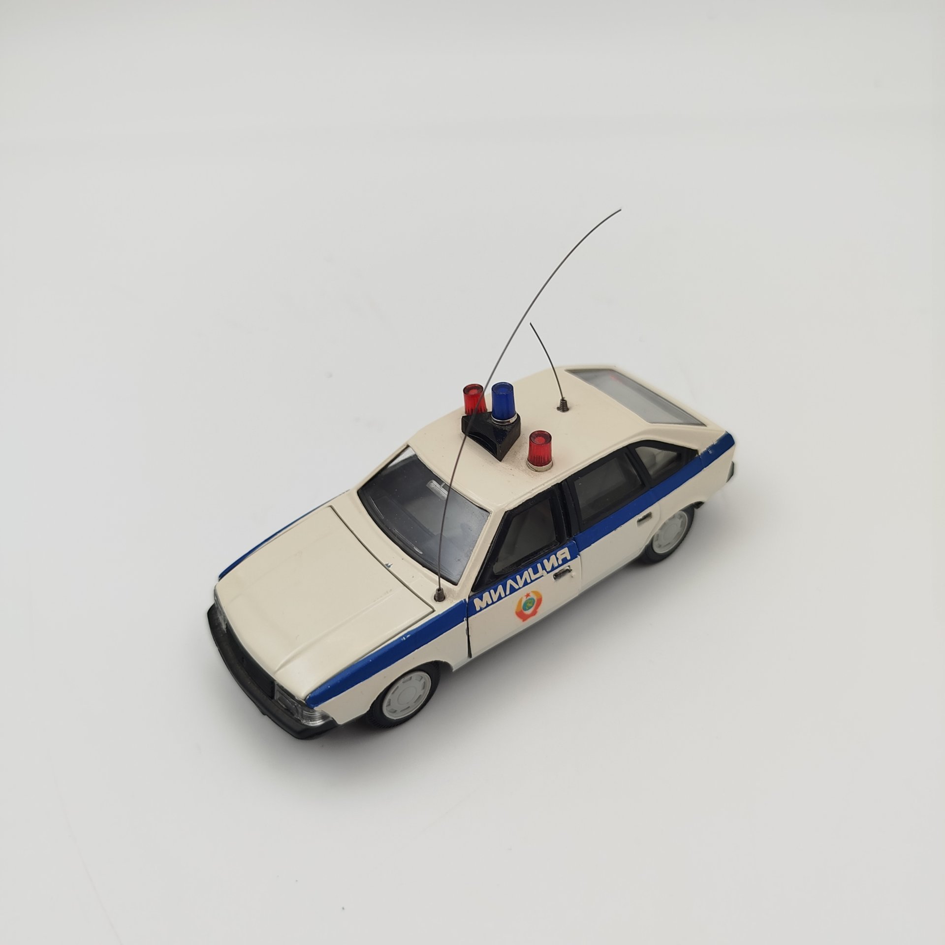 Модель автомобиля "Москвич 2141" (Милиция), авторская модель, металл, пластик, СССР, 1980-1990 гг.