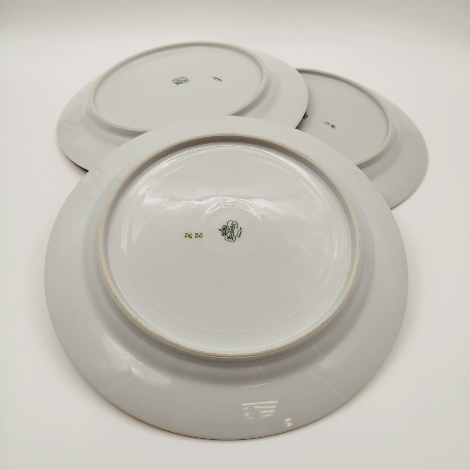 Набор обеденных тарелок с цветочным декором на 6 персон, фарфор, деколь, золочение, Bareuther & Co., Bavaria, Германия, 1931-1945 гг.