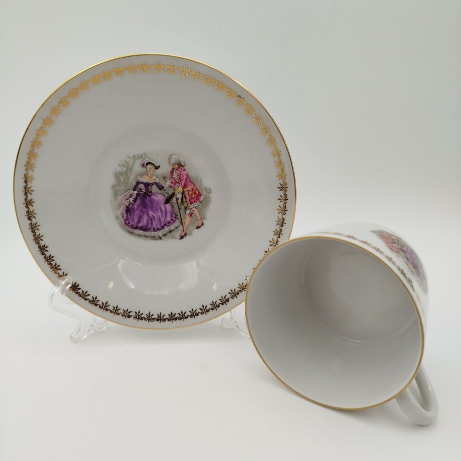 Пара чайная (большая) "Галантная сцена", фарфор, деколь с подрисовкой, золочение, Seltmann Weiden, Германия, 1960-1980 гг.