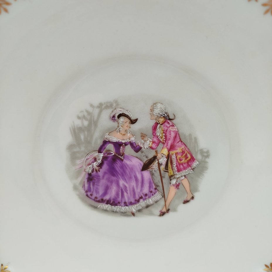 Пара чайная (большая) "Галантная сцена", фарфор, деколь с подрисовкой, золочение, Seltmann Weiden, Германия, 1960-1980 гг.