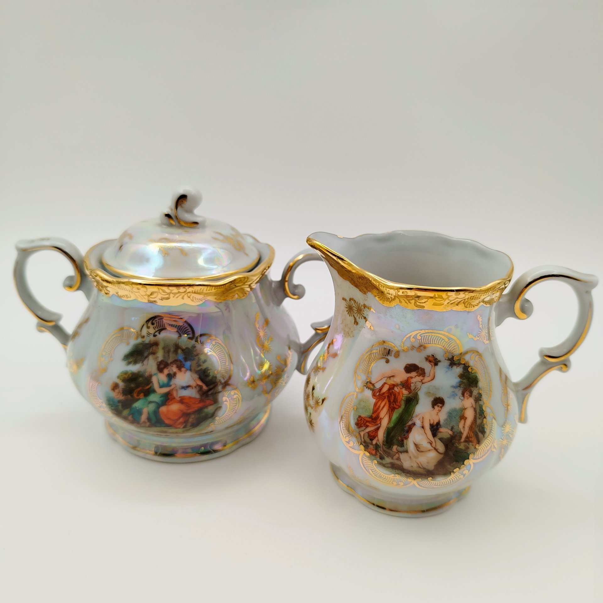 Набор кофейный "Мадонна" (кофейник, сахарница, молочник), фарфор, люстр, деколь, золочение, Oscar Schlegelmilch, ГДР, 1953-1972 гг.