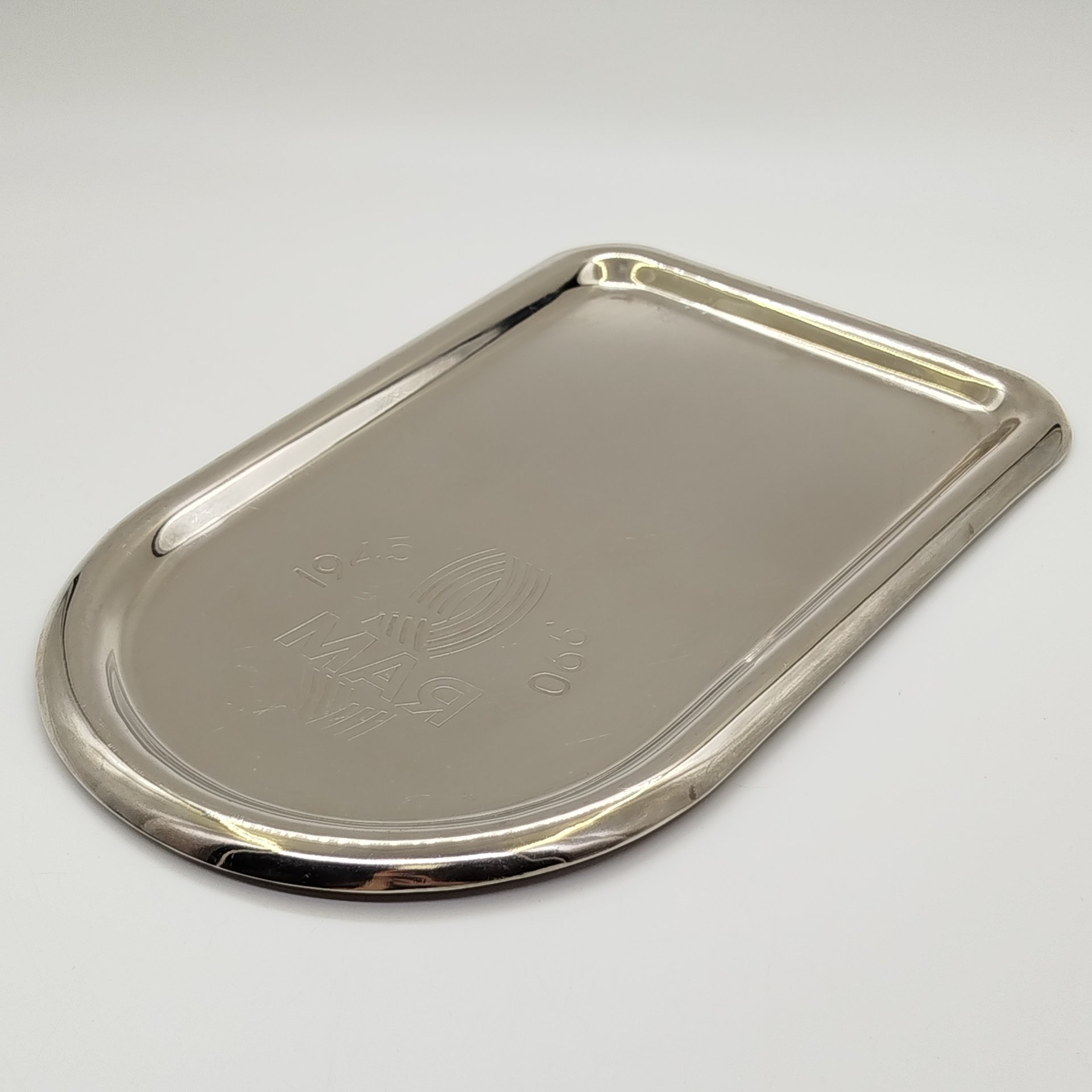 Поднос для самовара с памятной надписью "Мая. 1945-1990"