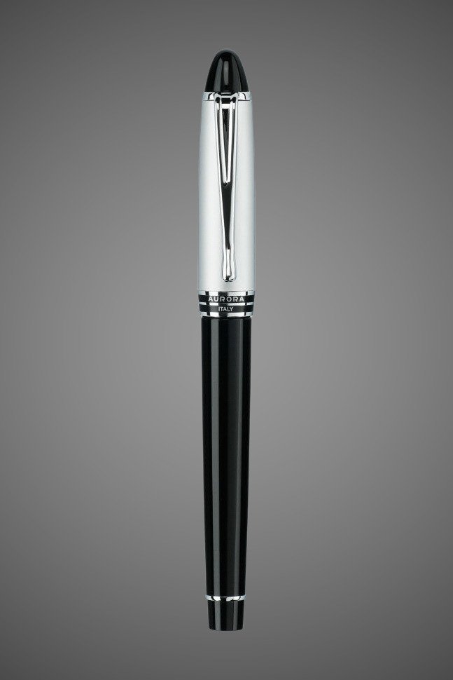Перьевая ручка Aurora Ipsilon Metal Black Chrome CT, перо - М, в подарочной коробке, Лаки и смолы: лак, смола, хром