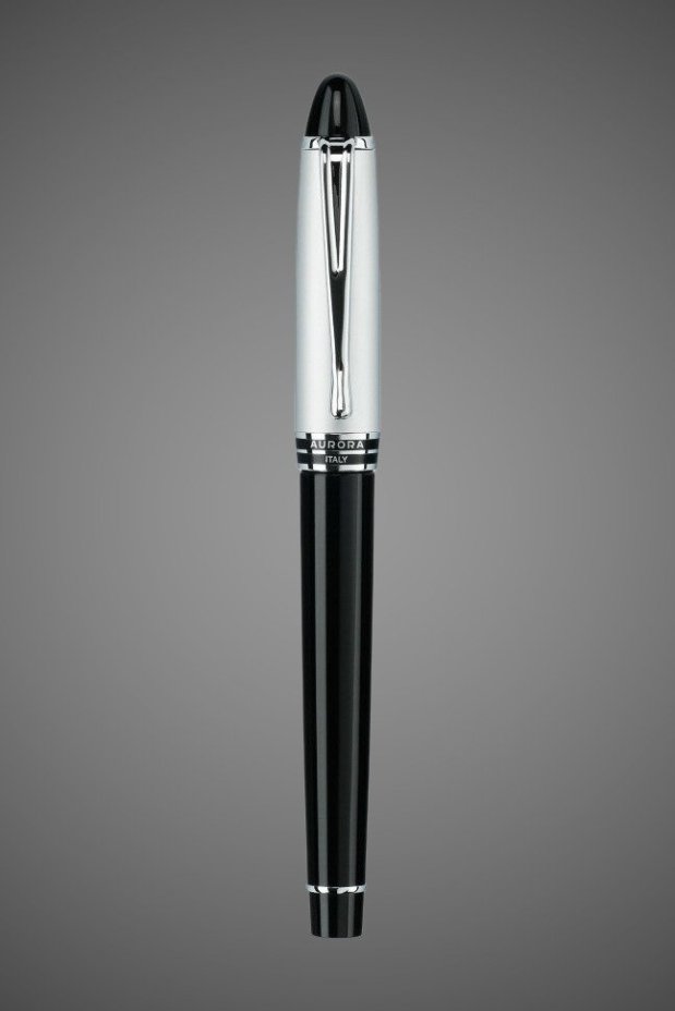 Перьевая ручка Aurora Ipsilon Metal Black Chrome CT, перо - М, в подарочной коробке, Лаки и смолы: лак, смола, хром