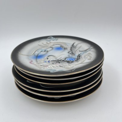 Набор из 6-ти десертных тарелок "Дракон",  Lux Porcelain FAHD M.K., фарфор, бисквит, роспись, золочение, Азия, 1970-1990 гг.