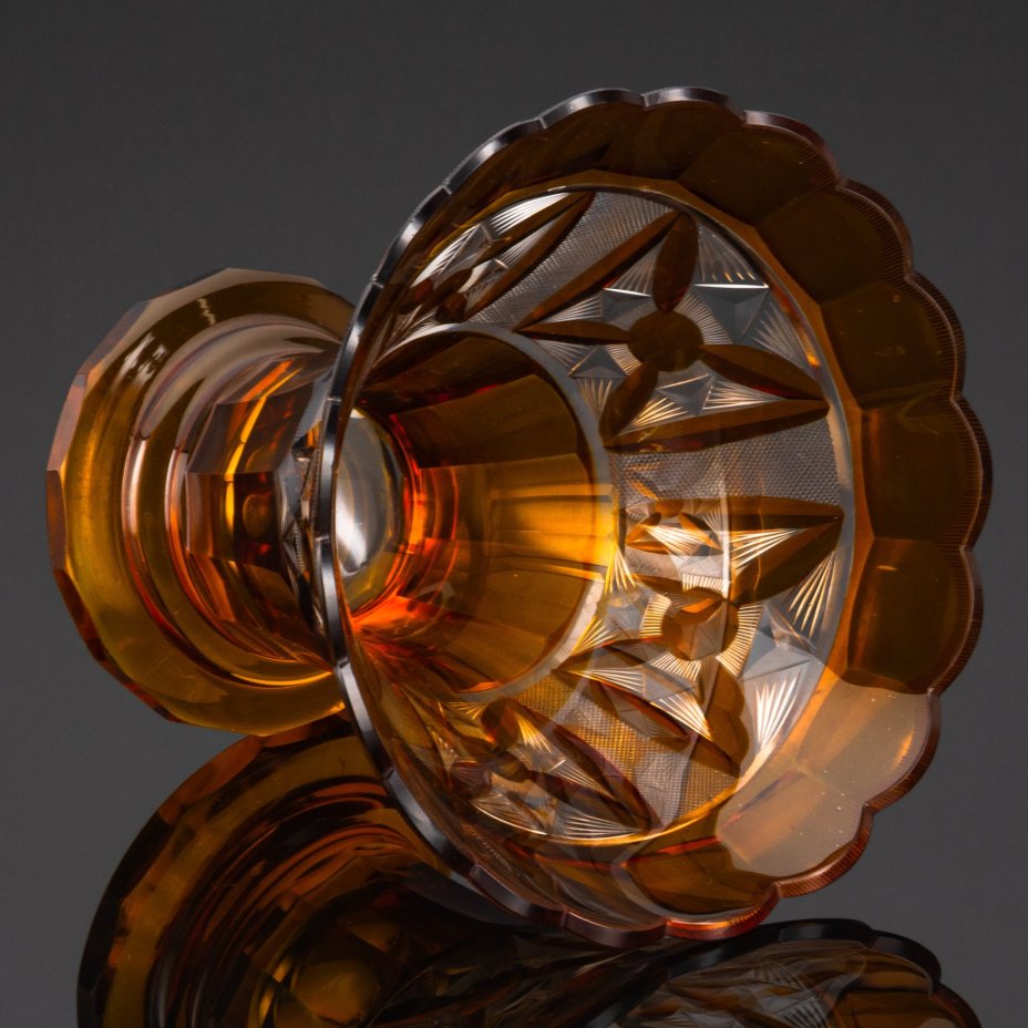 Ваза  с геометрическим декором в стиле Art Deco, хрусталь, нацвет, гранение, Богемия, 1930-1940 гг.