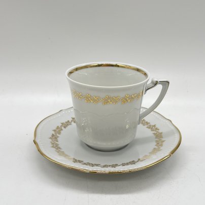 Чайная пара с декором в виде растительных гирлянд, фарфор, деколь, золочение, Winterling Marktleuthen Bavaria, Германия, 1950-1970 гг.