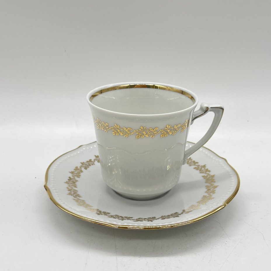 Чайная пара с декором в виде растительных гирлянд, фарфор, деколь, золочение, Winterling Marktleuthen Bavaria, Германия, 1950-1970 гг.