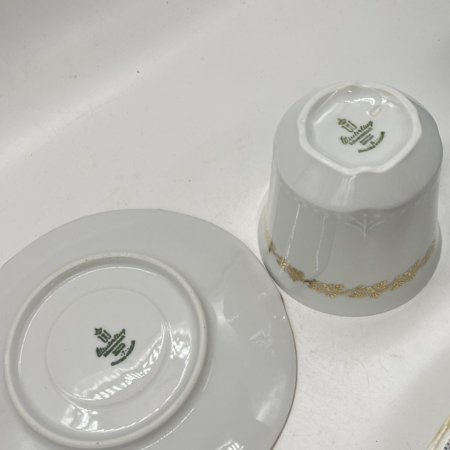 Чайная пара с декором в виде растительных гирлянд, фарфор, деколь, золочение, Winterling Marktleuthen Bavaria, Германия, 1950-1970 гг.