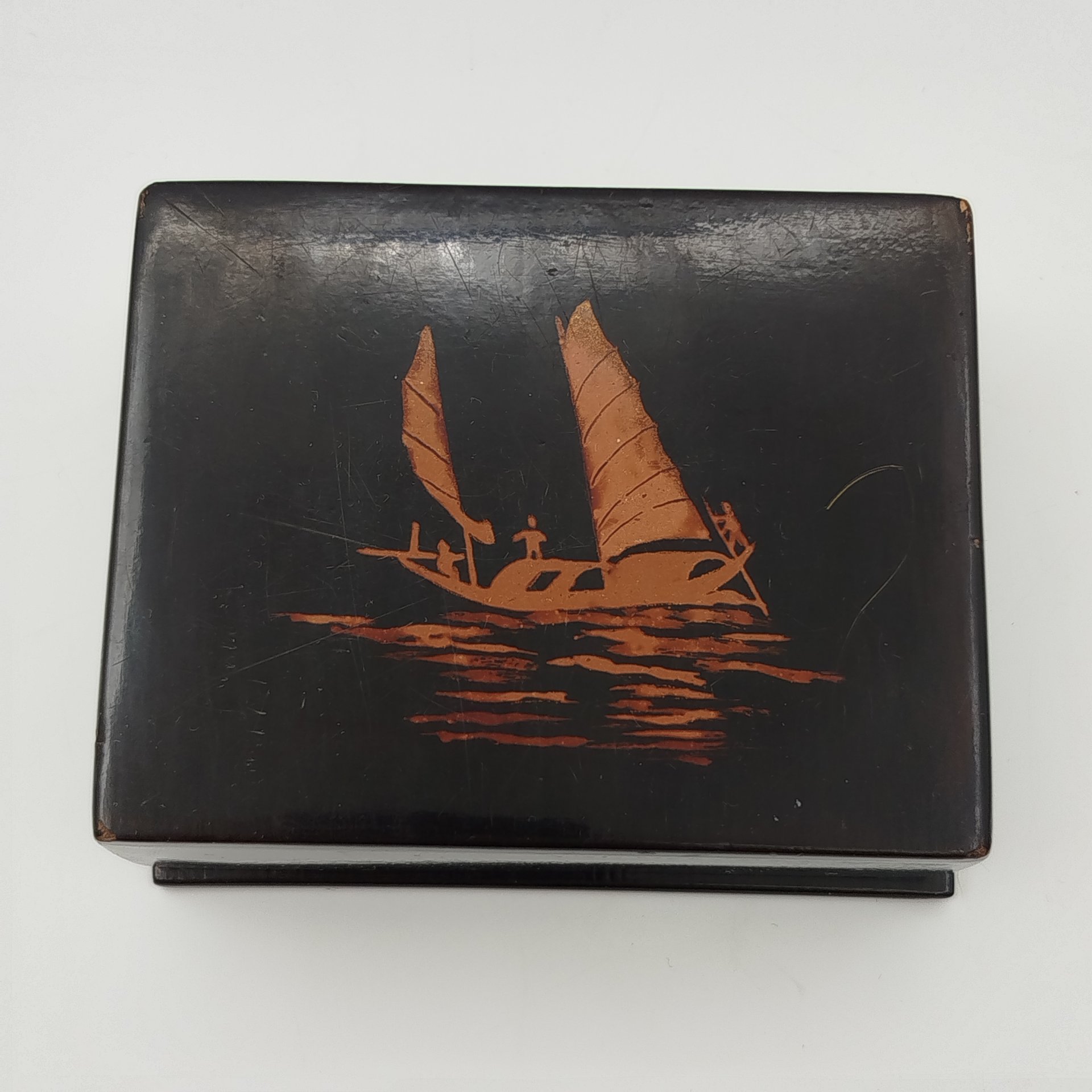 Шкатулка с изображением парусника, папье-маше, трафаретная печать, Азия, 1970-1990 гг.