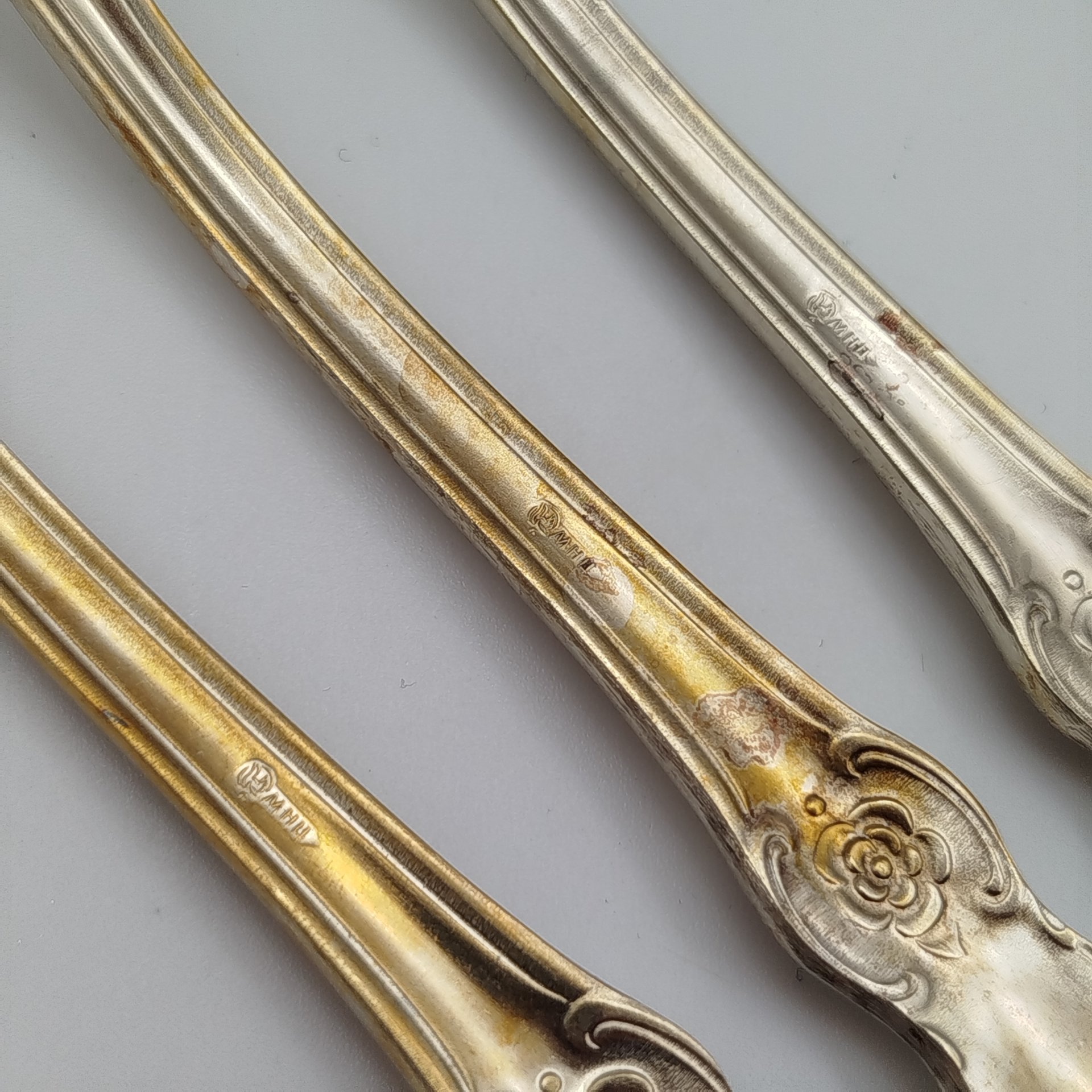 Набор из 6 столовых вилок "Серебряная роза"