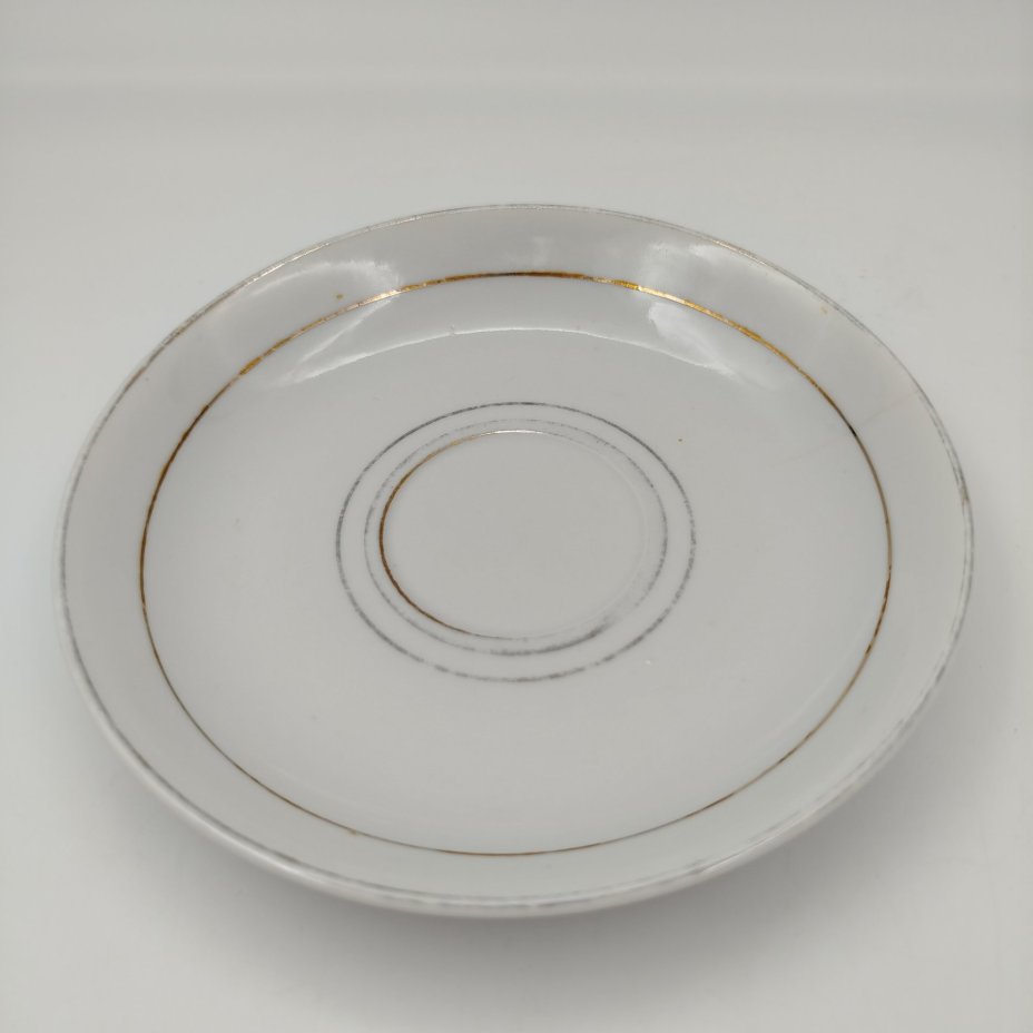 Пара чайная «Папоротник», форма "Весенняя" С.Е. Яковлевой, фарфор, роспись, золочение, цировка, Ленинградский фарфоровый завод (ЛФЗ), СССР, 1970-1992 гг.