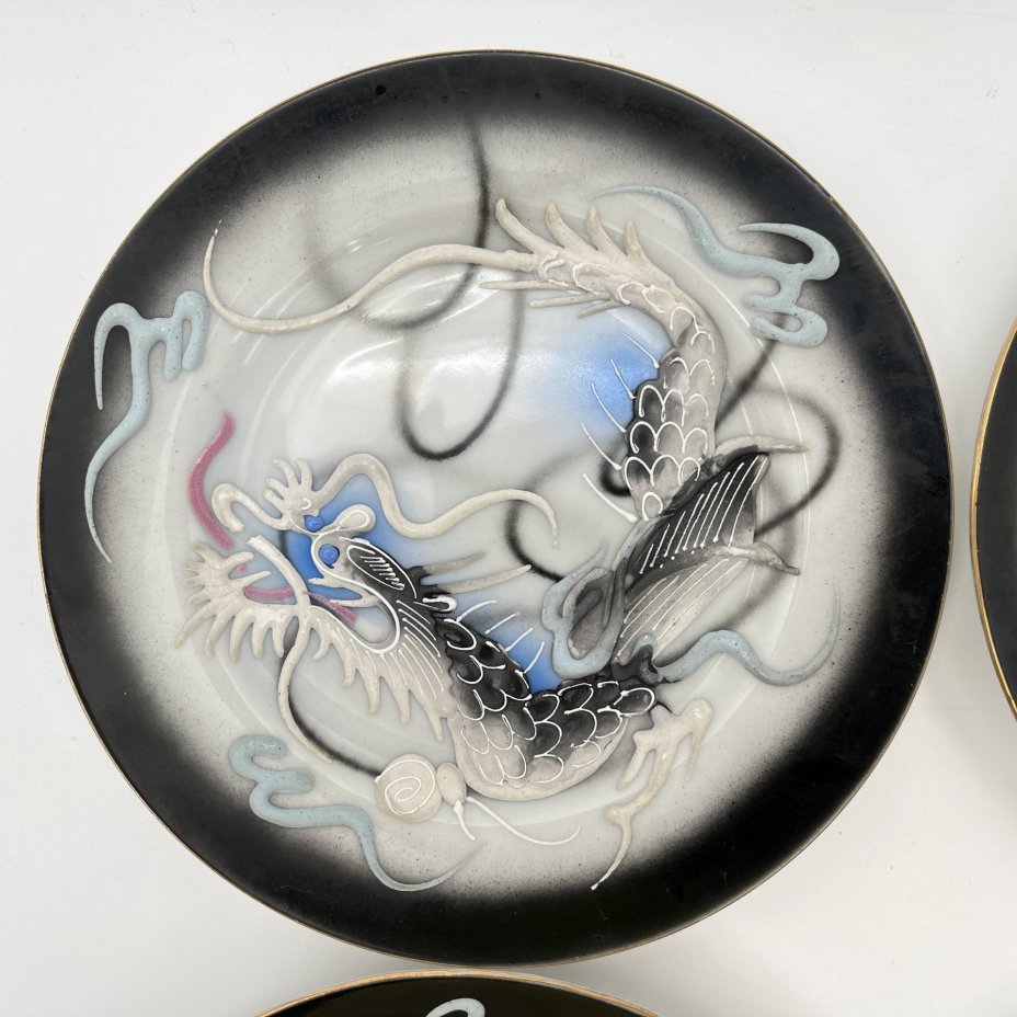 Набор из 6-ти десертных тарелок "Дракон",  Lux Porcelain FAHD M.K.