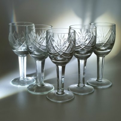 Набор из 5-ти рюмок с резным геометрическим декором