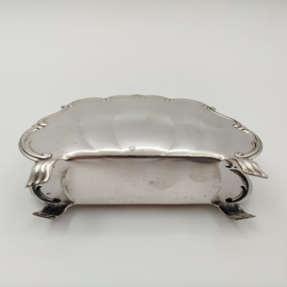 Салфетница, выполненная в форме раковины, мНЦ (медь-никель-цинк), Киевский завод столовых приборов и посуды им. Дзержинского (ЗiД, ЗиД), СССР, 1950-1960 гг.