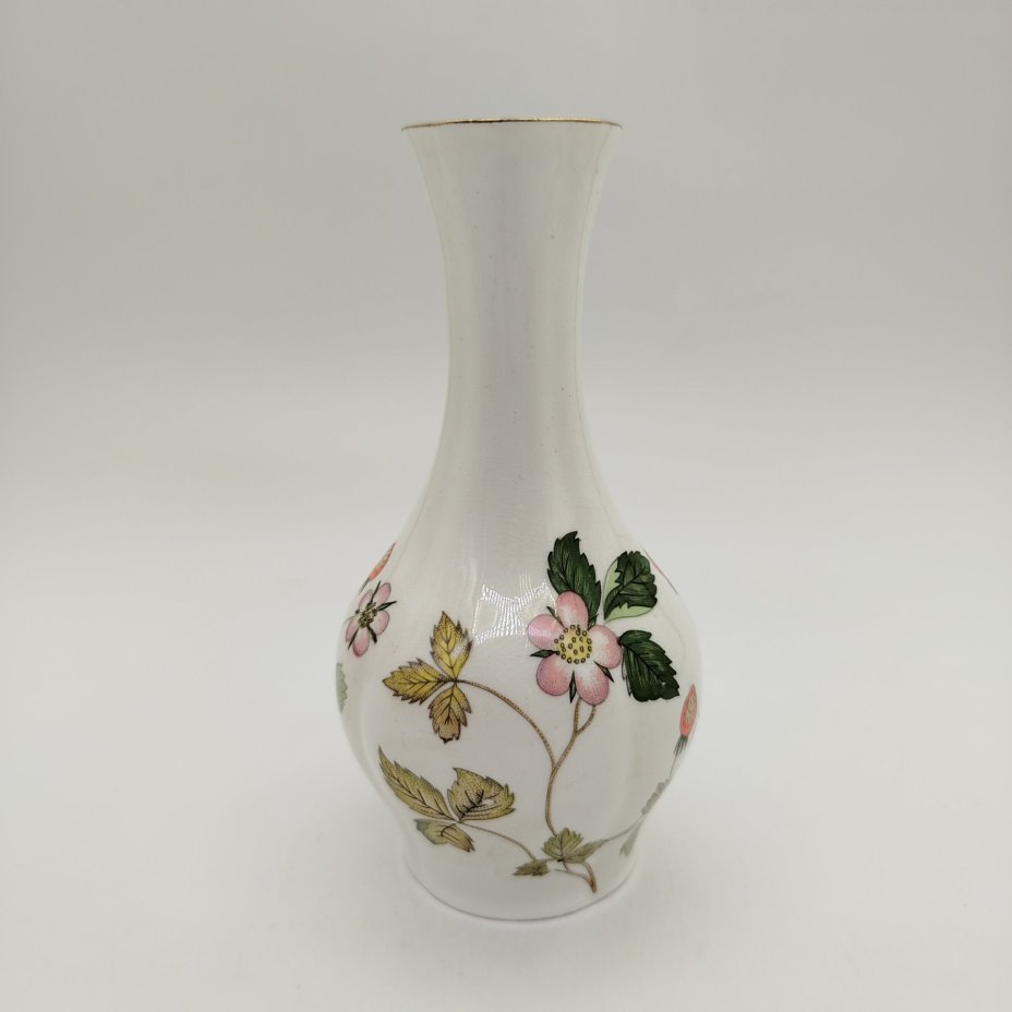 Ваза с растительным декором, фарфор, деколь, золочение, Hitkari Potteries, Индия, 1980-1990 гг.