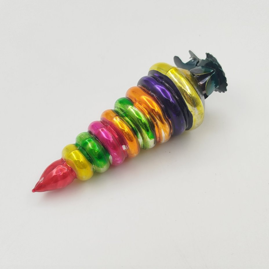 Игрушка ёлочная на прищепке "Пирамидка"