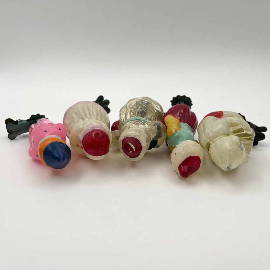 Набор елочных игрушек на прищепках 5 шт.: "Медведь с гармошкой", "Дед Мороз", "Марфушечка", "Маленький Мук", "Ребенок в шарфике"