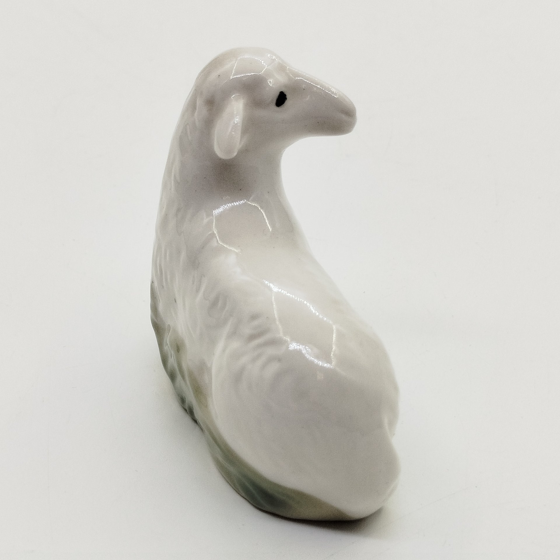 Статуэтка "Овечка", скульптор Э.И. Еропкина