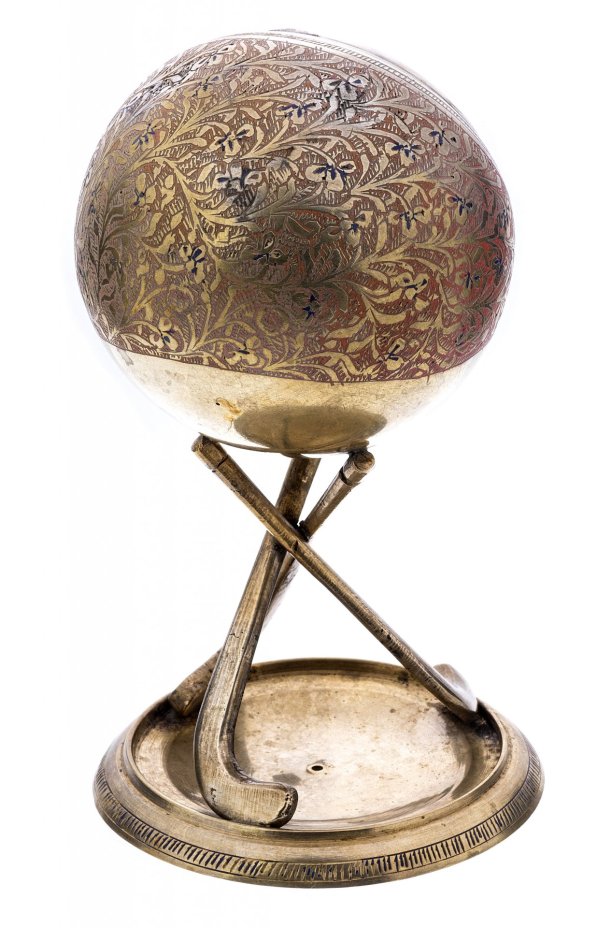 Пепельница "Хоккей на траве", латунь, эмаль, Индия, 1970-1990 гг.